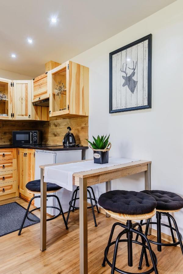 U Tatarow Apartment Suche Bagian luar foto