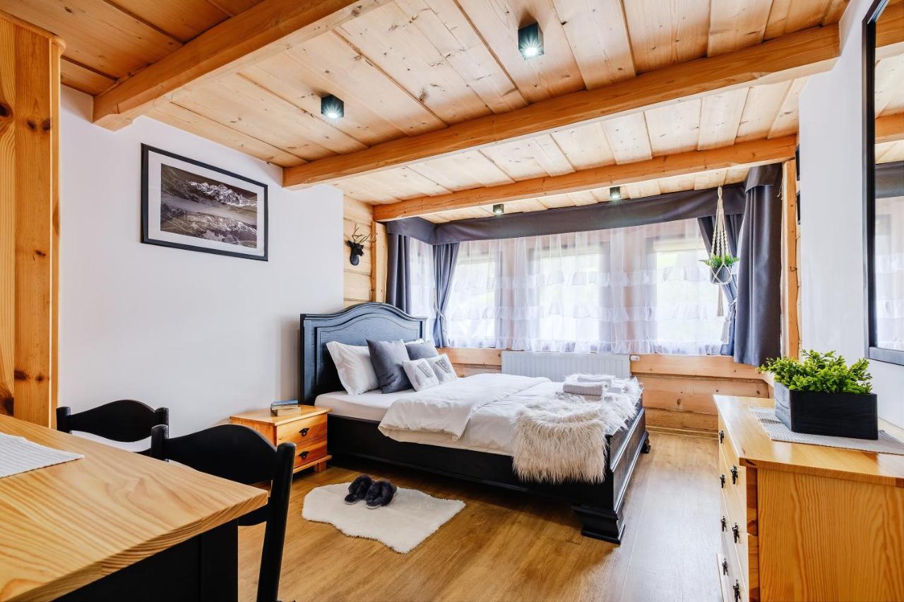 U Tatarow Apartment Suche Bagian luar foto